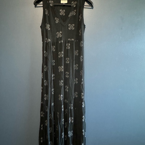 Universal Thread Dresses & Skirts - Universal Thread Dress